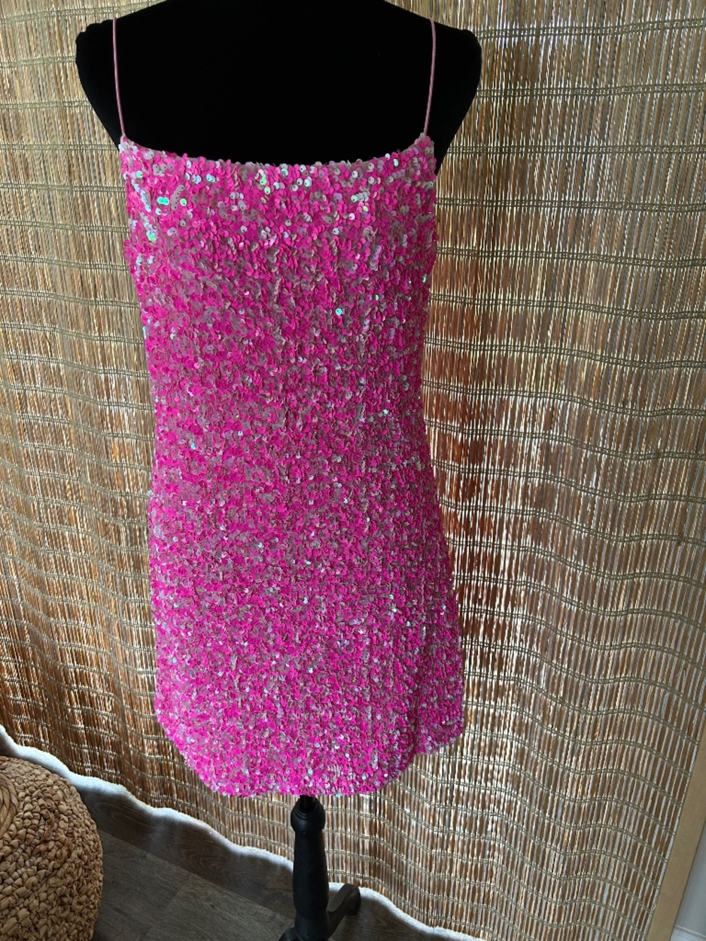 NWT Junior size XL Thirty/Thirty Hot Pink sequined dress